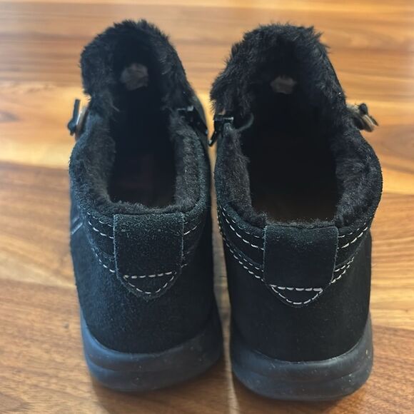 Clarks Black White Stitching Faux Fur inside Roseville Aster Ankle Boot Size 10 - Picture 4 of 8